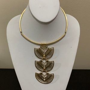 Stella & Dot Aida Pendant Necklace